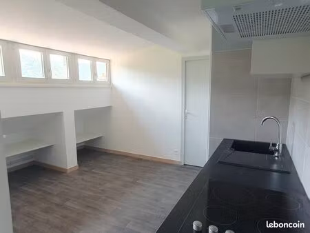studio 25 m² proche za thise/chalezeule