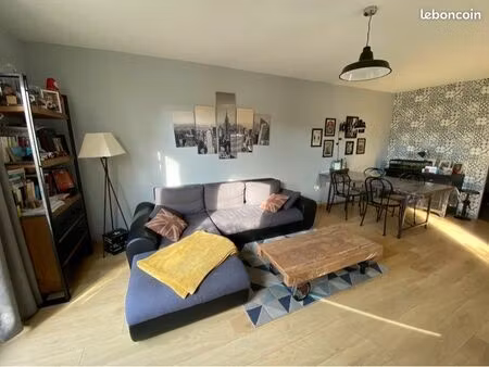 appartement meublé jardinet/terrasse