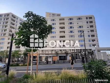 appartement 3 pièces 79 m²