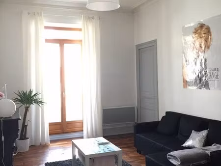 t3 meublé - 73m2 - 47  felix viallet - à 2 pas de la gare – iut2