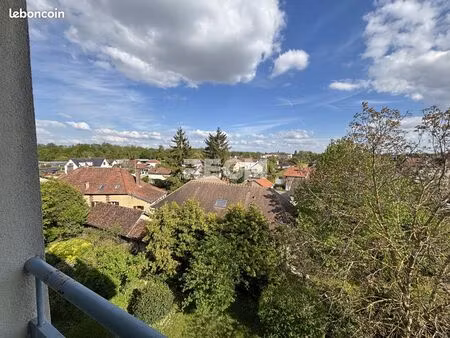 appartement 4 pièces 76 m²