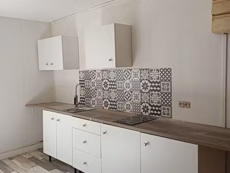dispo de suite appartement 57 m2 la fleche centre