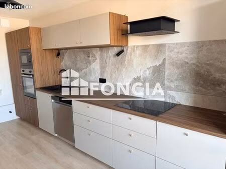 appartement 4 pièces 93 m²