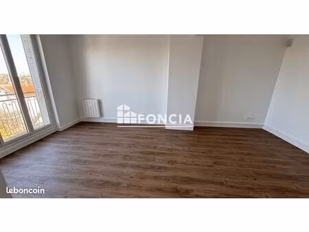 appartement 40.16m² à louer 990 - la varenne saint hilaire 94210