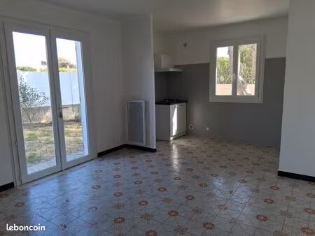 studio de 32 m2 avec jardin