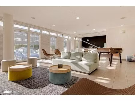 studio 1 pièce 18 m²