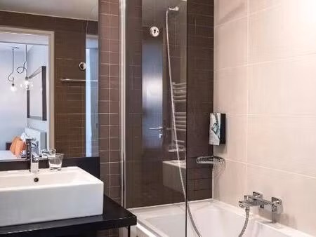 studio 1 pièce 19 m²