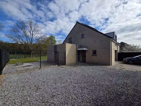 maison à louer à leopoldsburg € 1.250 (lnmhp) - | zimmo