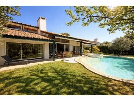 villa de luxe à vendre dans le quartier nord nord ouest