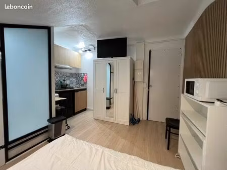 studio meublé refait à neuf - bail mobilité - avec tv  internet et lave-li