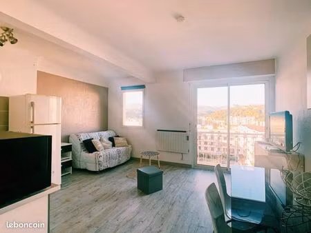 charmant studio lumineux avec vue dégagée – idéal investissement ou premier achat