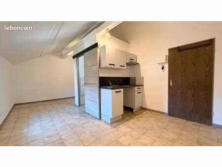 location appartement salin de giraud