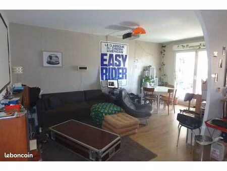 location estivale f2 belle de mai