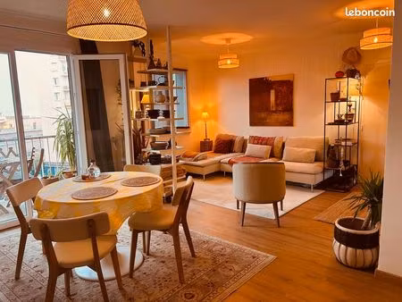 marseille 4  chutes lavie  joli t3 rénové balcon vue mer