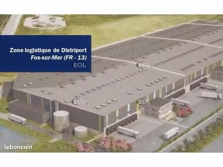 local logistique 44 352 m²