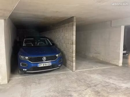 vente parking double sécurisé la valentine