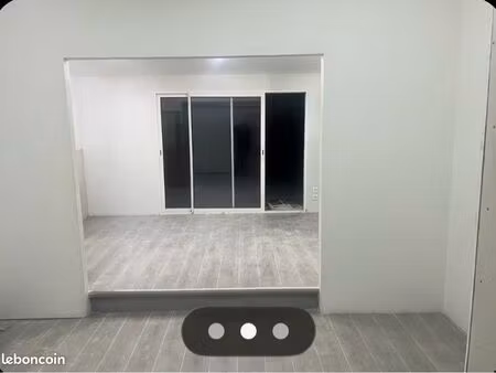 local commercial aix en provence