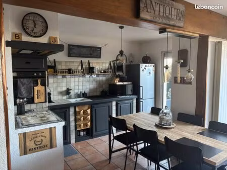 appartement t3 + jardin + garage. résidence calme