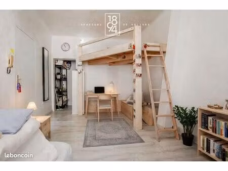 studio 1 pièce 26 m²