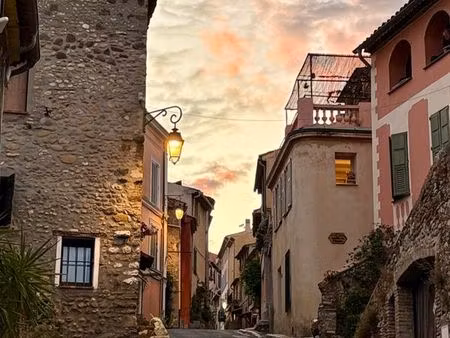 maison elégance et authenticité haut de cagnes