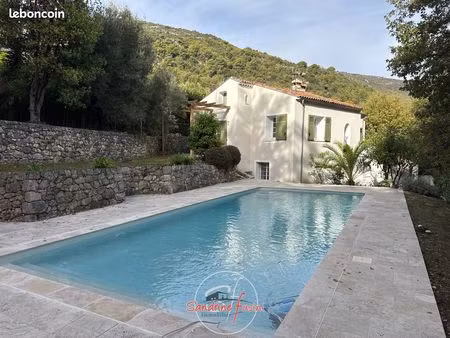 villa 4 pièces 119 m²