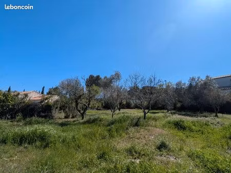 terrain 780m² à vendre secteur calme sussargues