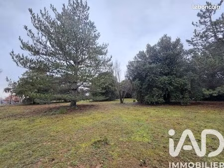 terrain 4385 m² soumont