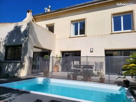 appartement 3 pièces– 71 m² – avec piscine - quartier des arènes de béziers – dans maison 