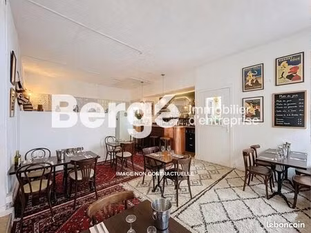 local restaurant  bar 90 m²