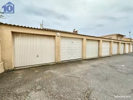 parking/box 1 pièce 13 m²