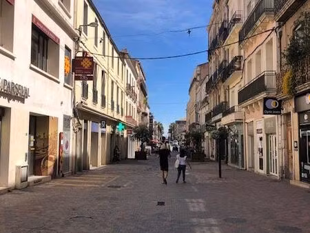 local 95 m² sète