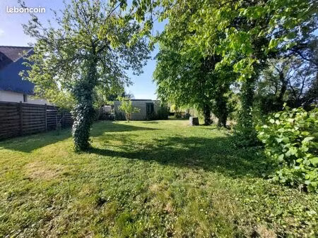 terrain 180 m² marcillé-robert