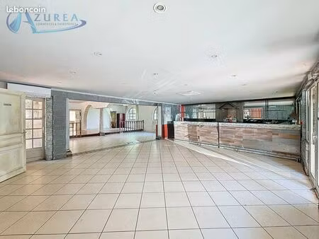 local commercial 478 m² cagnes-sur-mer