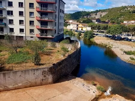 ? maison de ville à fort potentiel – idéale investissement locatif / division