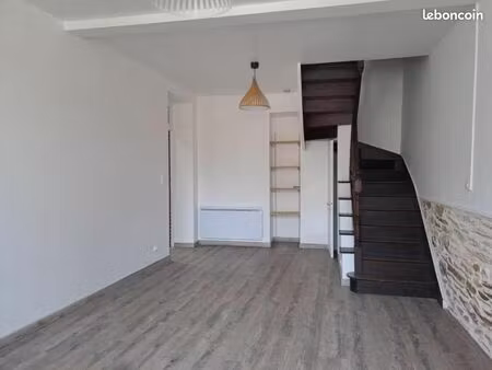 maison en pierre val d'anast