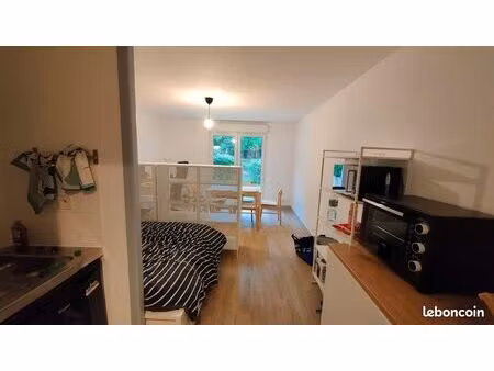 t1 meublé 26 m² - avec jardin et parking privatif