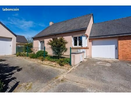 pavillon t3 - louvigne de bais - 63 m²