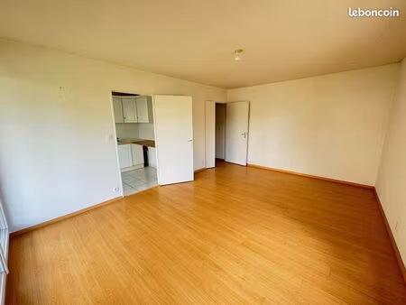vends appartement t3