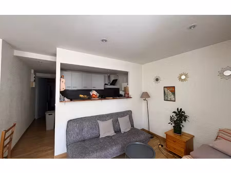 location appartement  m² t-2 à la souterraine  430 €