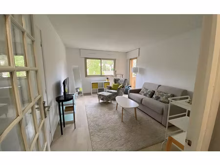 location appartement  m² t-1 à mougins  675 €