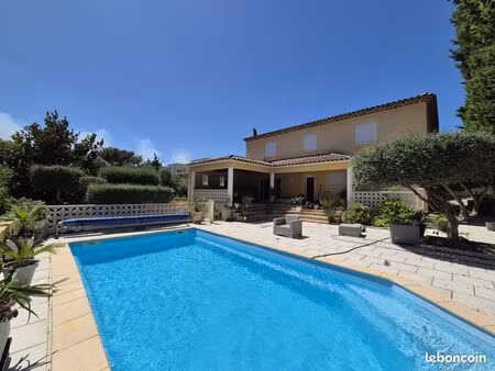 maison t5 saint-mitre