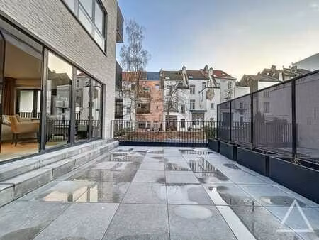 superbe appartement 2 chambres meublé avec terrasses