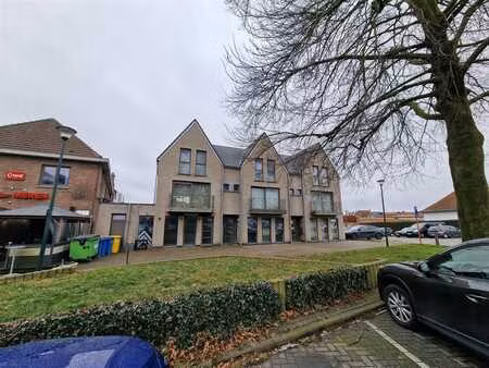 rez-de-chausée commercial