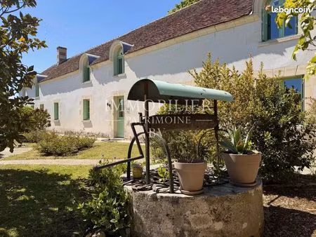 propriété 8 pièces 240 m²