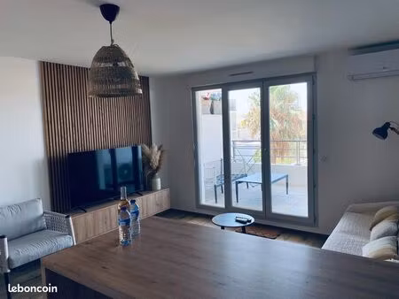 t2 avec terrasse à 90 m de la plage + grand parking privé ?☀️