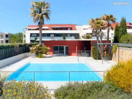 vends appartement t2 dans résidence de standing