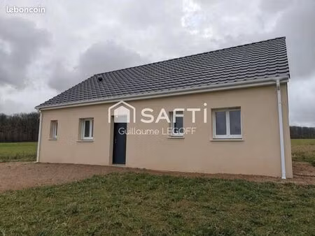 maison 4 pièces 80 m²