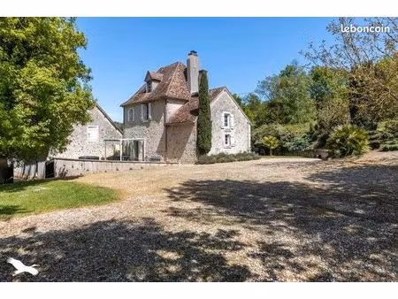 maison 4 pièces 130 m²
