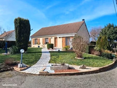 maison 100 m² 5 pièces sur 2 000 m² de terrain