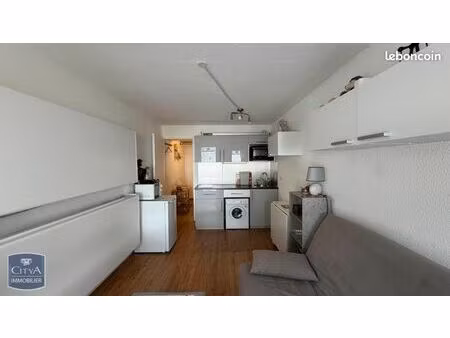 studio 1 pièce 18 m²